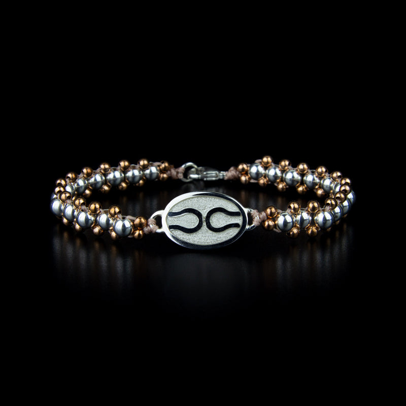 Bracciale con smalto trasparente