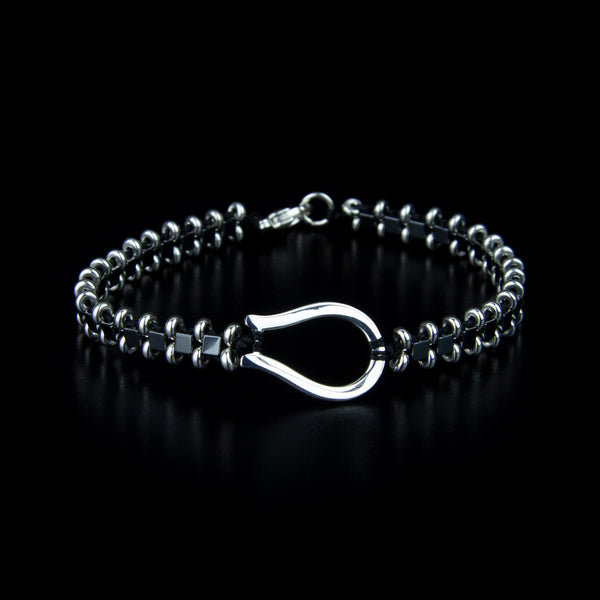 Bracciale con cubi di ematite e argento