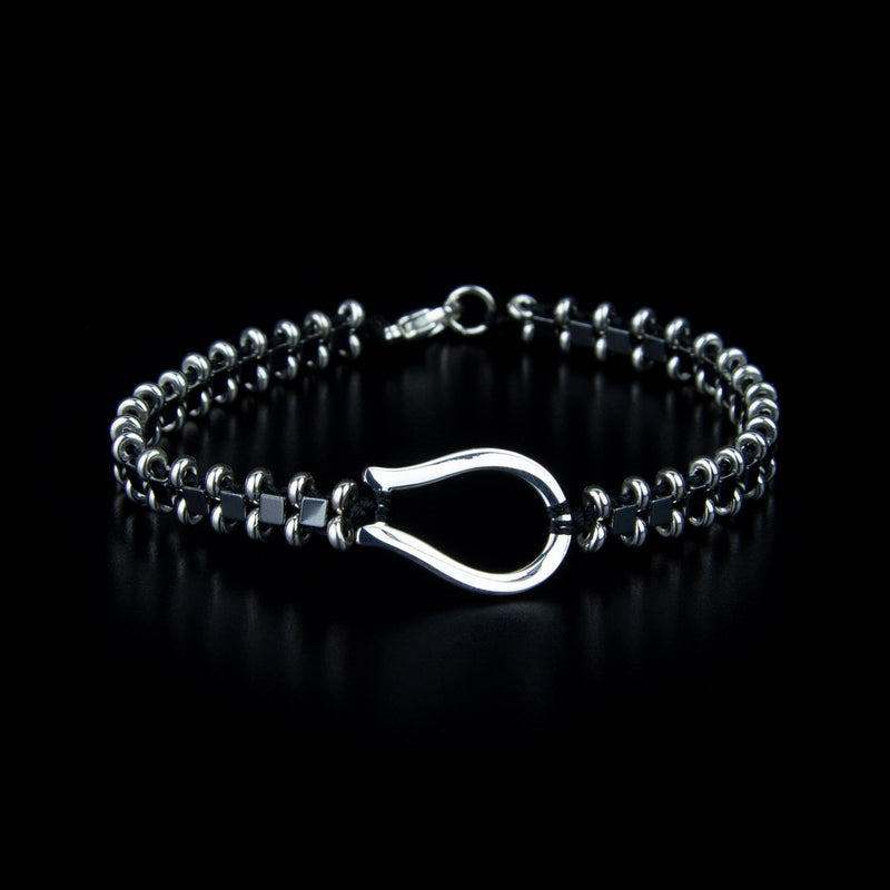 Bracciale con cubi di ematite e argento