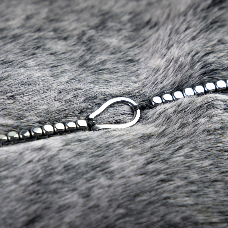 Bracciale scuro con cubi in ematite