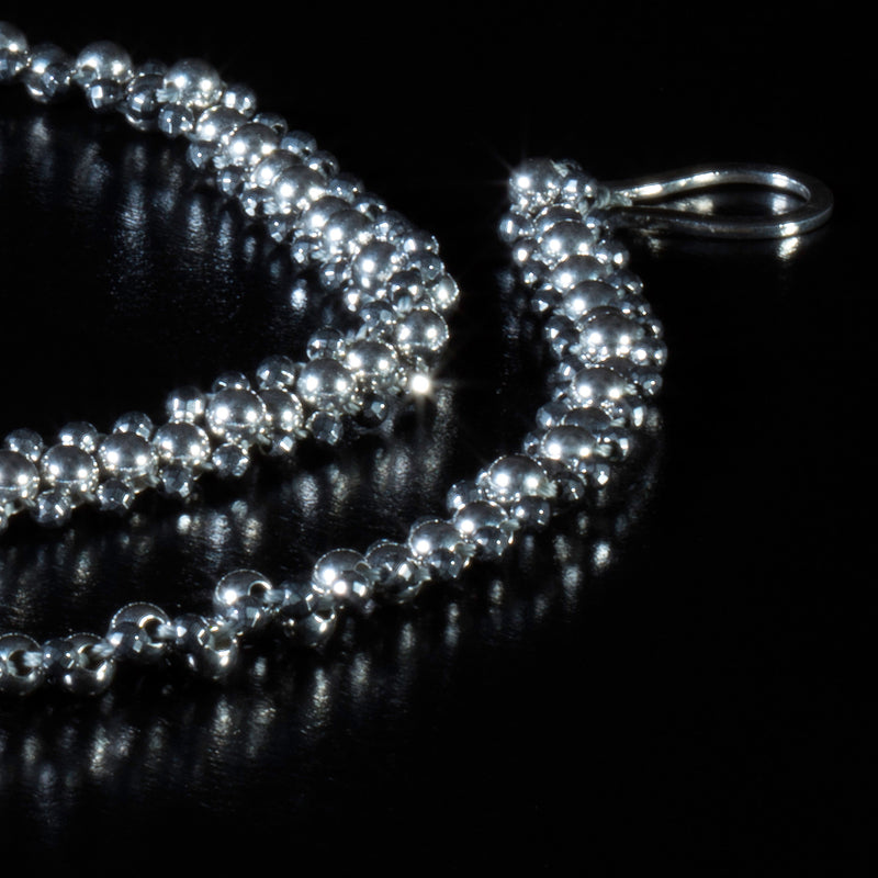 Collana intrecciata con sfere in argento