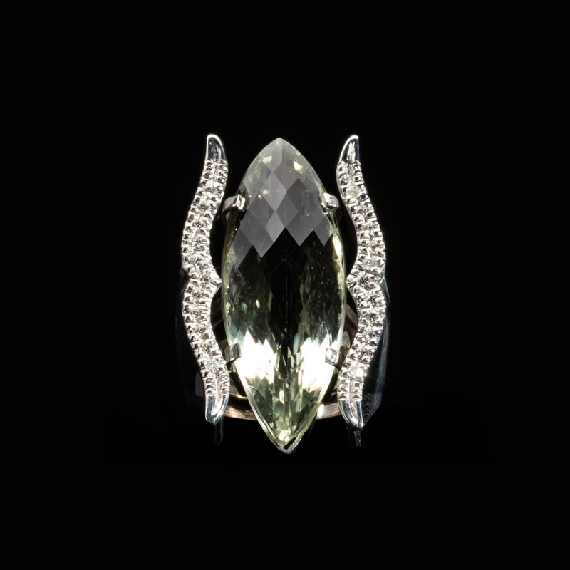 Anello con ametista verde e brillanti